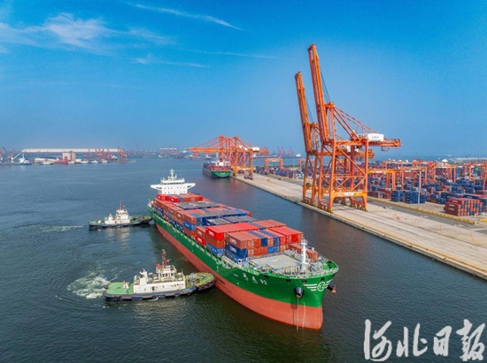 《河北日?qǐng)?bào)》報(bào)道唐山丨港產(chǎn)聯(lián)動(dòng)，打造渤海灣高質(zhì)量發(fā)展新增長(zhǎng)極